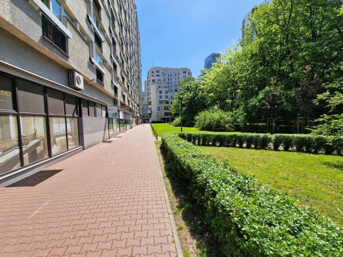 ורשה Graniczna Apartment Citycentre מראה חיצוני תמונה